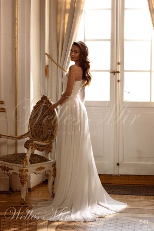 Свадебные платья Queenly Grace 2023 641-4