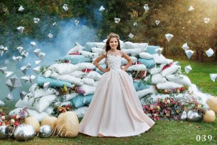Детские платья Kids Deluxe Collection 2018 039-2