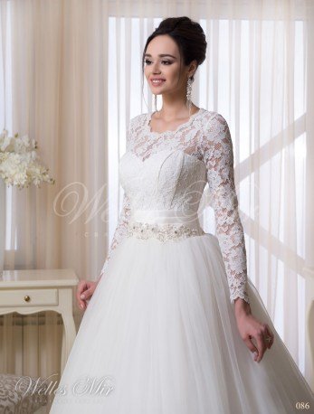 Rochii de mireasa Charming Elegance 086-2