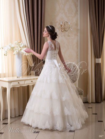 Свадебные платья Charming Elegance 087-3