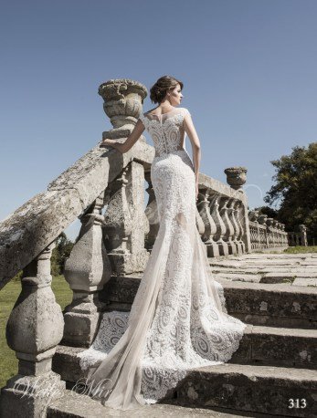 Свадебные платья Exquisite Collection 313-3