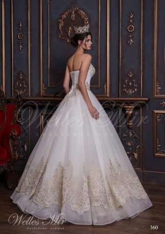 Open wedding dress with a gold embroidery and applications-3