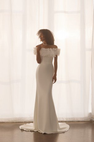 Wedding dresses Leila Collection 2026 699-4
