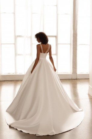 Wedding dresses Leila Collection 2026 709-4