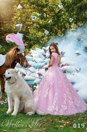 Дитячі сукні Kids Deluxe Collection 2018 019-2