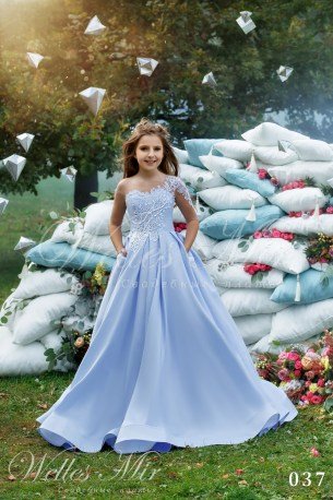 Дитячі сукні Kids Deluxe Collection 2018 037-1